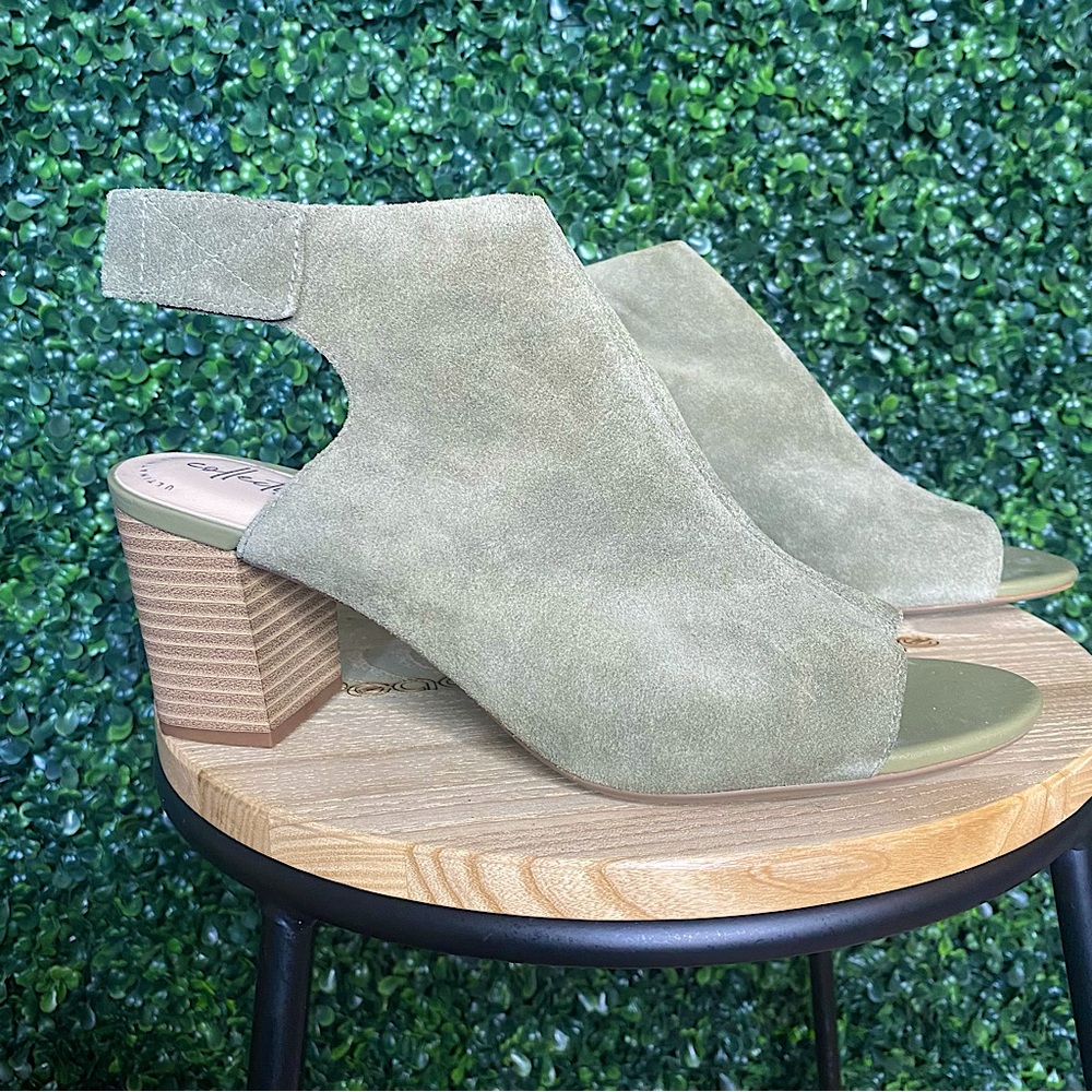 BRAND NEW Clark’s Deva Bell Olive Green shoes, Women’s 10M